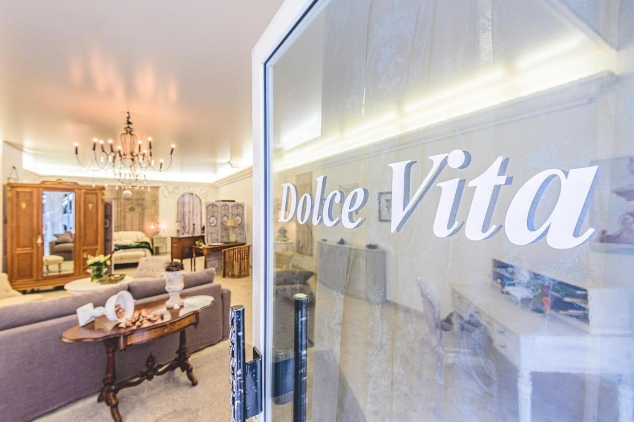 La Dolce Vita A Épernay Exterior foto